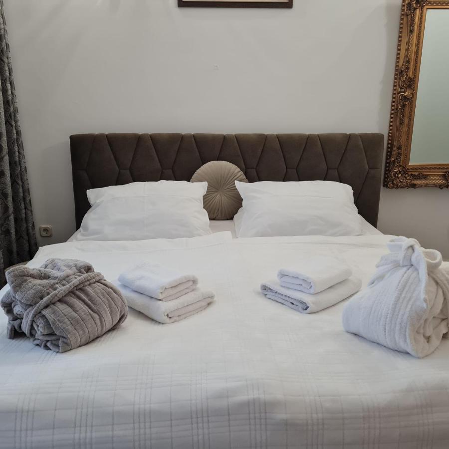 Sea View Luxury Apart Hotel Villa Conte With Swiming Pool And Romantic Spa Подстрана Экстерьер фото