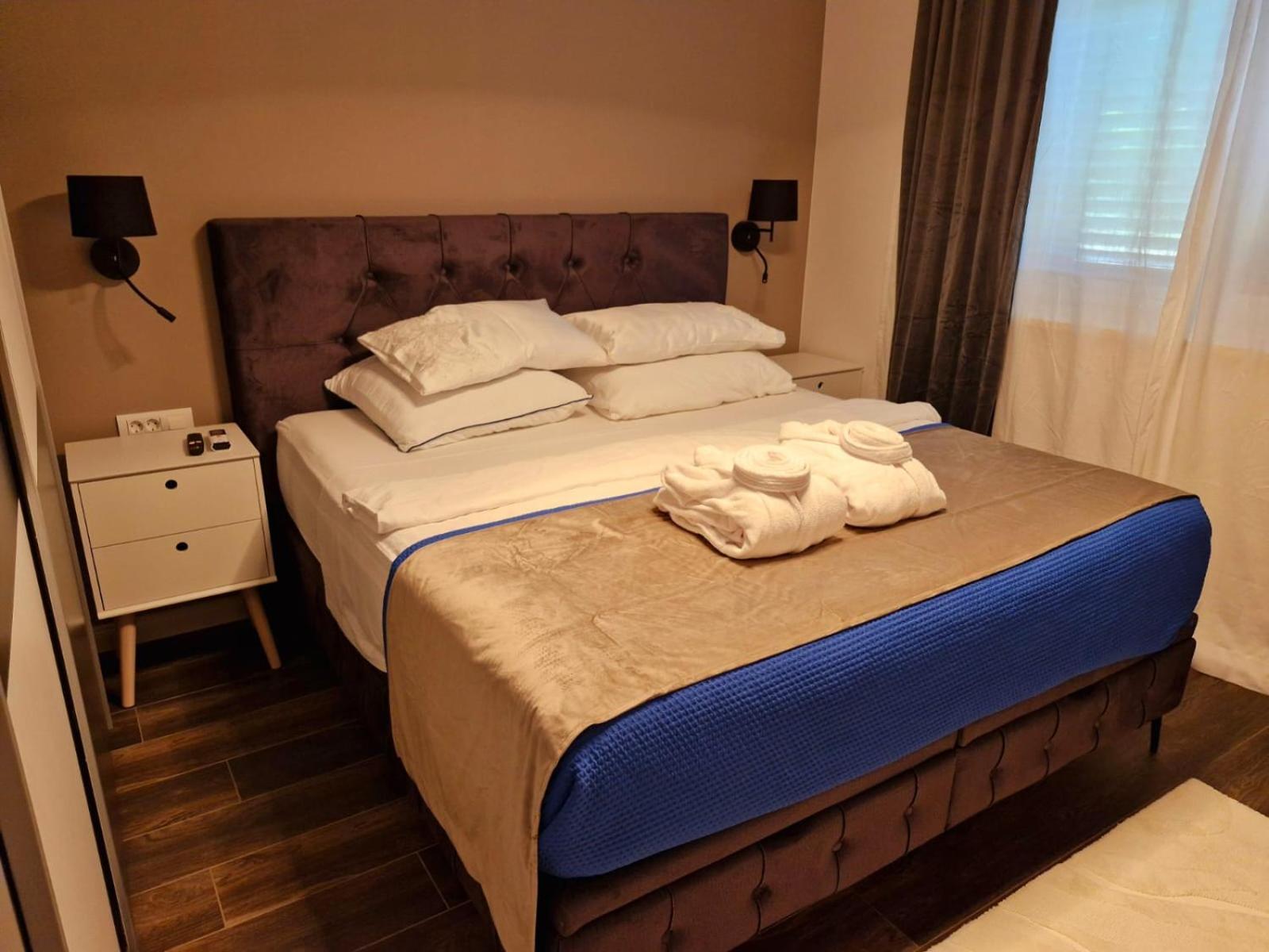 Sea View Luxury Apart Hotel Villa Conte With Swiming Pool And Romantic Spa Подстрана Экстерьер фото