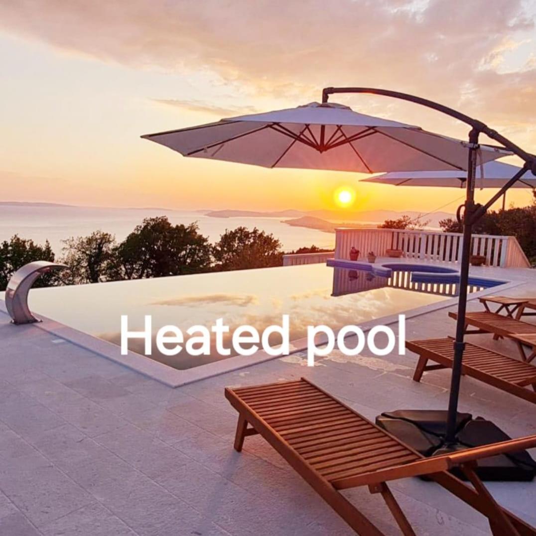 Sea View Luxury Apart Hotel Villa Conte With Swiming Pool And Romantic Spa Подстрана Экстерьер фото